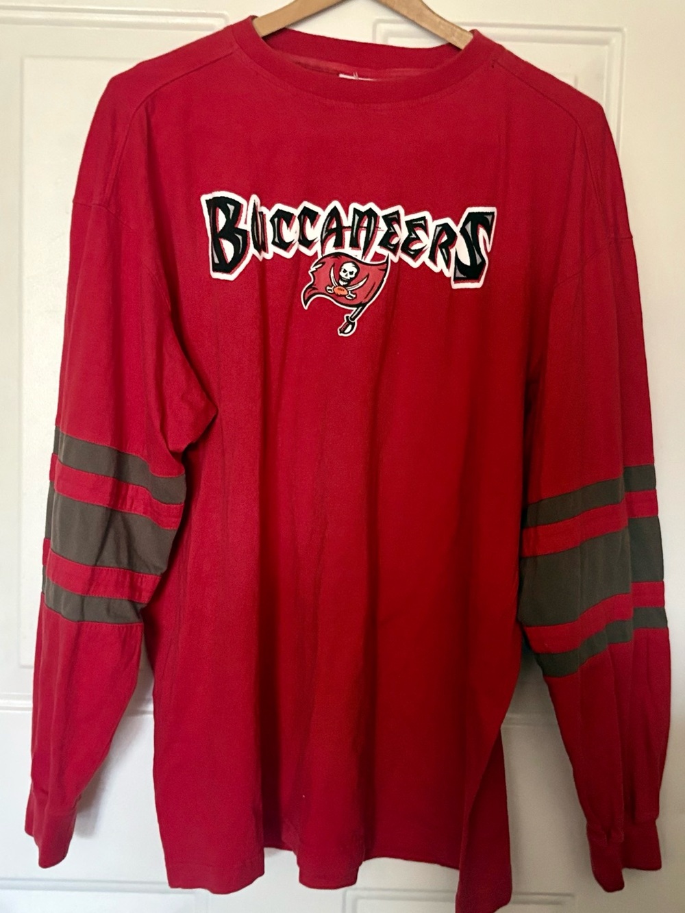 Cotton long sleeve t-shirt, NFLTampa Bay Buccaneers, vintage apparel Men’s XL